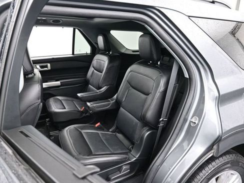 Certified 2023 Ford Explorer Limited w/ Equipment Group 301A image 26