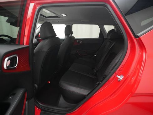Used 2023 Kia Soul GT-Line FWD image 15