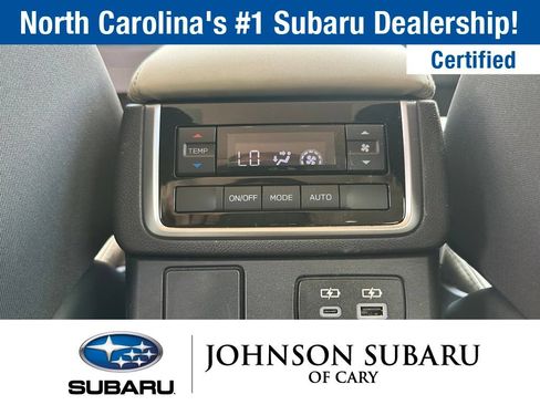 Used 2025 Subaru Ascent Premium w/ Premium Package AWD/4WD image 18