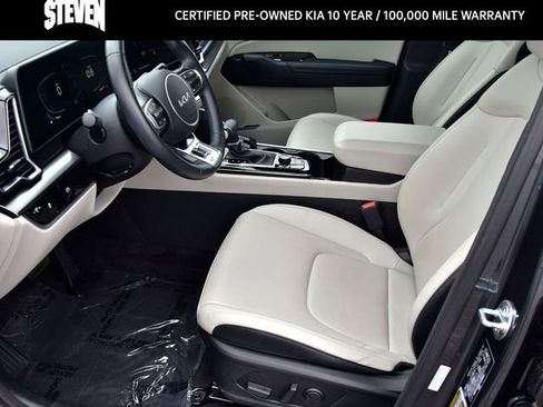 Certified 2025 Kia Sportage EX FWD image 10