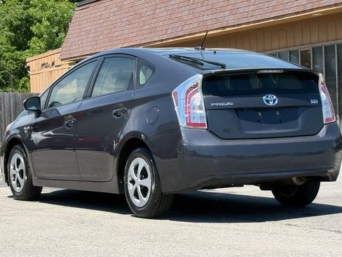 Used 2015 Toyota Prius Three FWD image 3