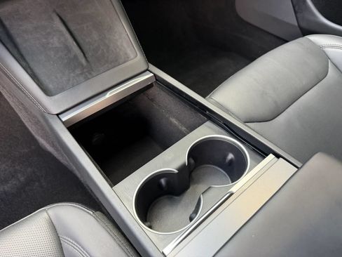 Used 2024 Tesla Model 3 Standard Range RWD image 25