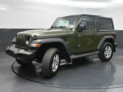 Used 2021 Jeep Wrangler Sport S image 5