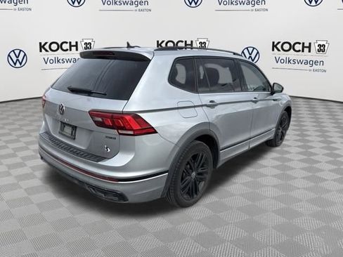 Used 2022 Volkswagen Tiguan SE R-Line image 7