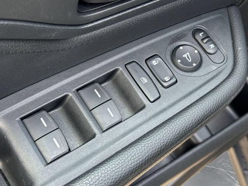 Used 2025 Honda Odyssey EX-L image 16