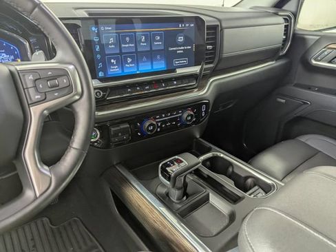 Used 2024 Chevrolet Silverado 1500 RST w/ Convenience Package II AWD/4WD image 16
