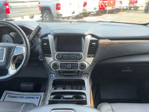 Used 2016 GMC Yukon Denali AWD/4WD image 15