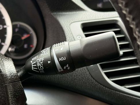 Used 2013 Acura TSX Sedan image 23