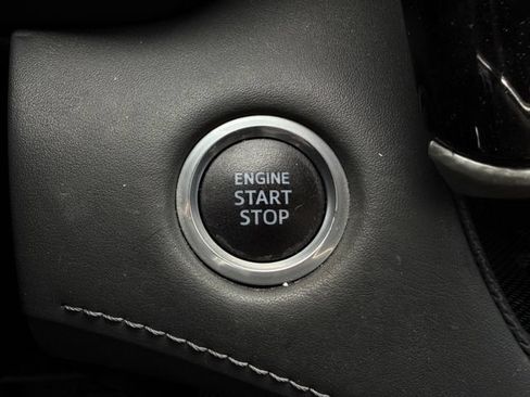 Used 2021 Toyota Highlander Platinum FWD image 20