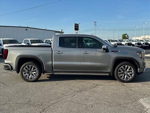 New 2026 GMC Sierra 1500 Denali w/ Denali Reserve Package AWD/4WD image 12