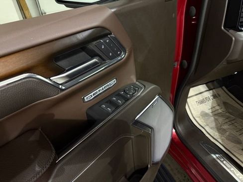 Used 2024 GMC Sierra 1500 Denali w/ Denali Reserve Package image 12