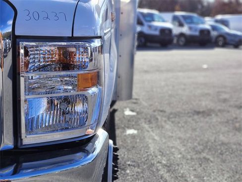 New 2026 Ford E-350 and Econoline 350 Super Duty w/ Power Equipment Group image 9