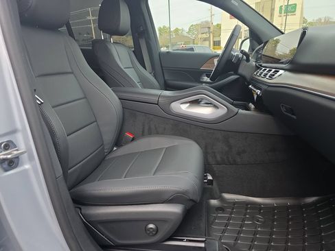 Certified 2026 Mercedes-Benz GLE 450 4MATIC image 17