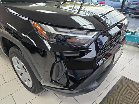 Used 2024 Toyota RAV4 LE image 4