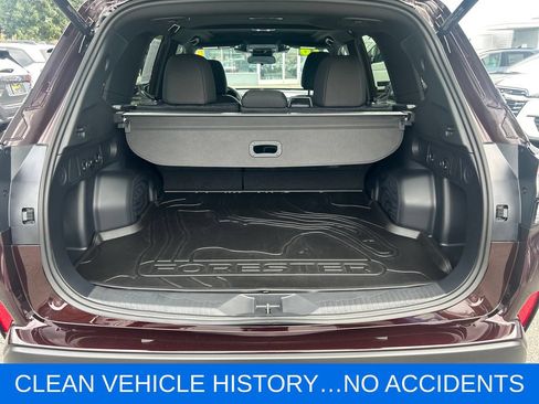 Used 2026 Subaru Forester Premium AWD/4WD image 2