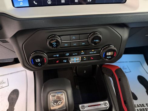 New 2026 Ford Bronco Heritage Edition AWD/4WD image 17