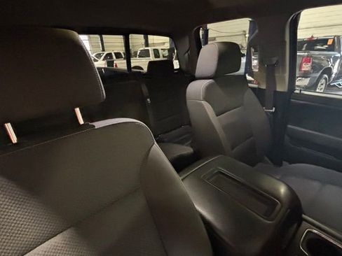 Used 2017 Chevrolet Silverado 1500 LT w/ Midnight Edition AWD/4WD image 13
