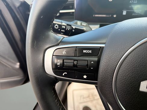Used 2025 Kia K5 GT-Line FWD image 32