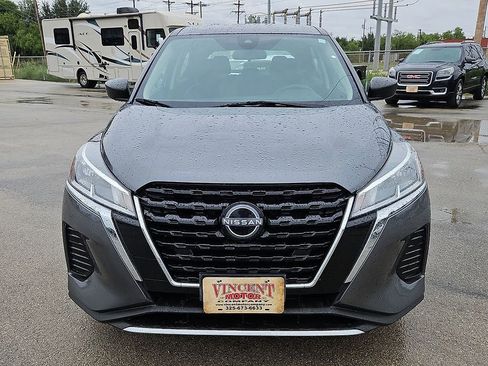 Used 2023 Nissan Kicks S FWD image 12