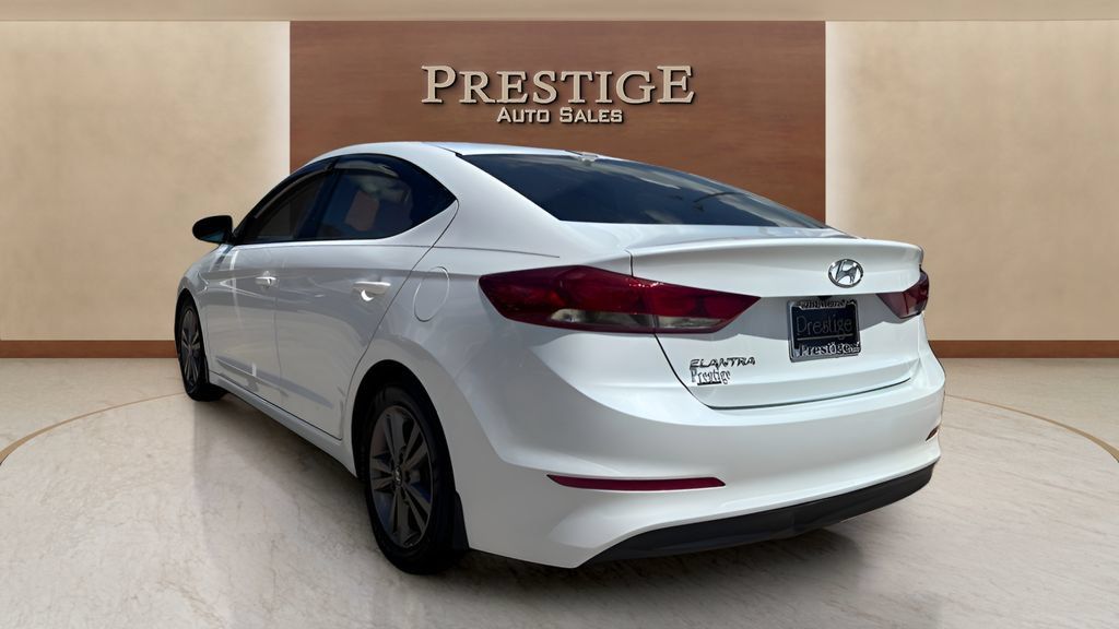 Used 2018 Hyundai Elantra SEL FWD image 33