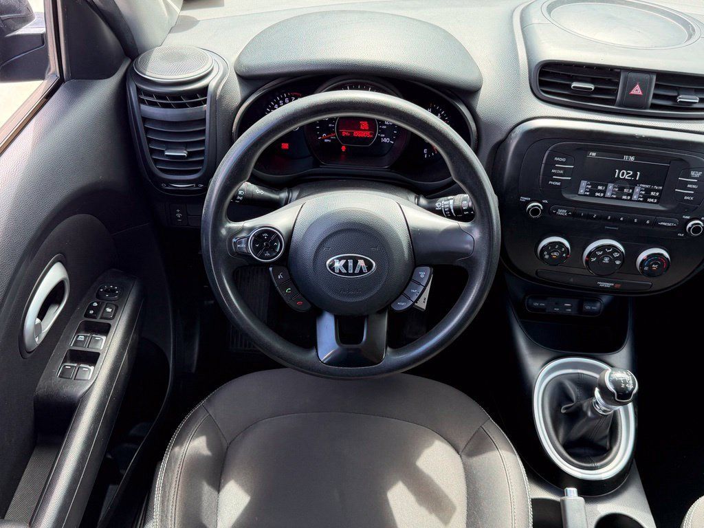 Used 2017 Kia Soul FWD image 8