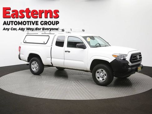 Used 2023 Toyota Tacoma SR RWD image 48