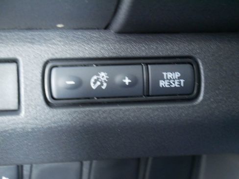 New 2026 Nissan Frontier SV w/ All-Weather Content Package AWD/4WD image 23