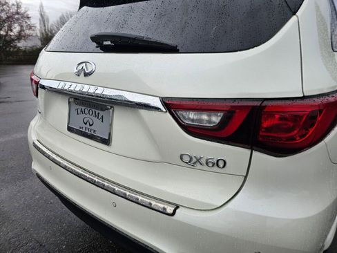Used 2020 INFINITI QX60 Luxe w/ Sensory Package image 18