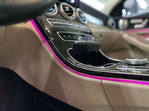 Used 2020 Mercedes-Benz C 300 Sedan w/ Premium Package image 30