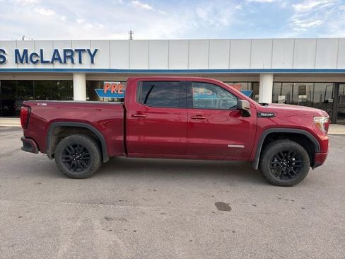 Used 2020 GMC Sierra 1500 Elevation w/ Elevation Value Package image 3