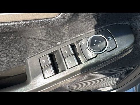 Certified 2022 Ford Escape SEL w/ Technology Package FWD image 11