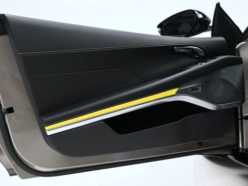 New 2026 Lotus Emira SE RWD image 21