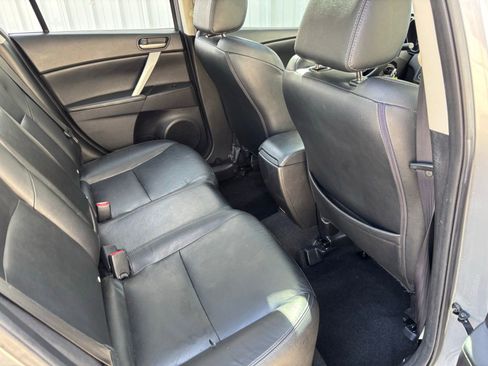 Used 2012 MAZDA MAZDA3 i Grand Touring w/ Tech Pkg image 30