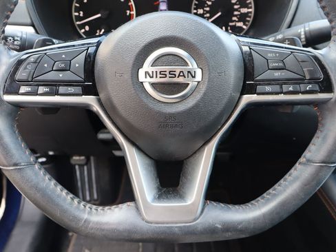 Used 2020 Nissan Altima 2.5 SR FWD image 11