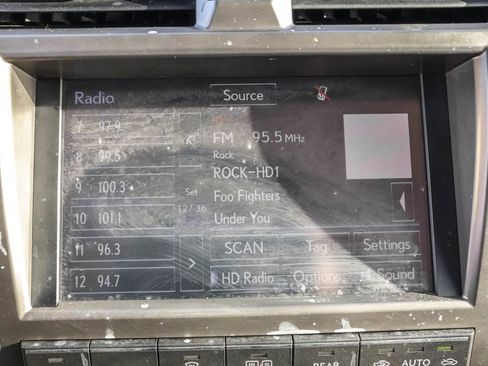 Used 2015 Lexus GX 460 image 23