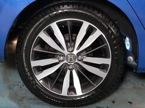 Used 2016 Honda Fit EX image 13