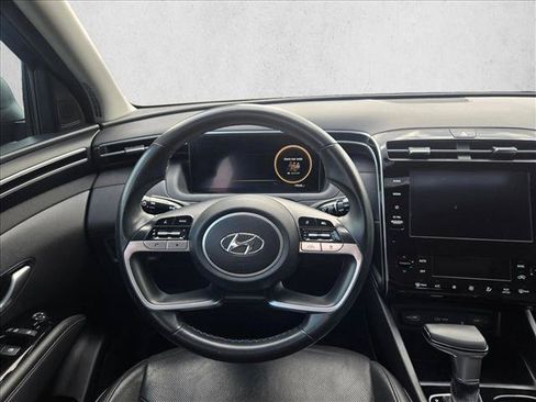 Used 2022 Hyundai Tucson SEL w/ Convenience + Premium Package FWD image 16