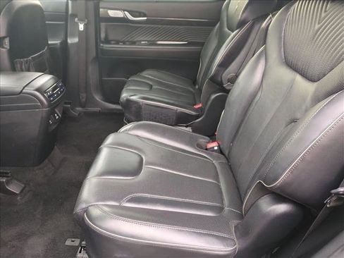 Used 2024 Hyundai Palisade Calligraphy image 21