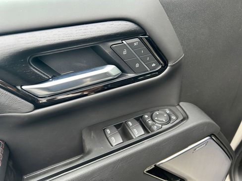 New 2026 GMC Sierra 2500 AT4X w/ LPO, Black Badging Package image 23