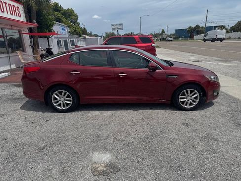 Used 2013 Kia Optima LX FWD image 9