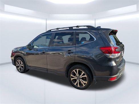Used 2019 Subaru Forester Limited image 6