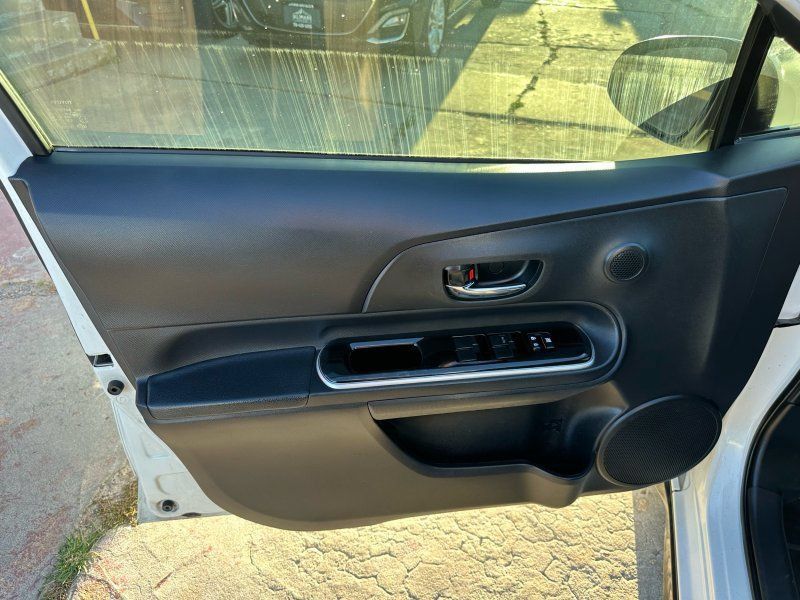 Used 2017 Toyota Prius C Two FWD image 11