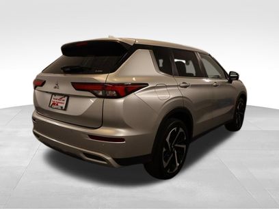 Used 2024 Mitsubishi Outlander SE