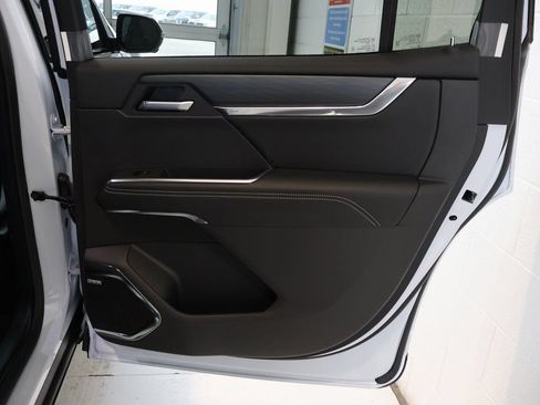 New 2026 GMC Acadia Elevation w/ Black Edition AWD/4WD image 32