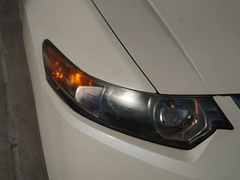 Used 2011 Acura TSX Sedan image 27