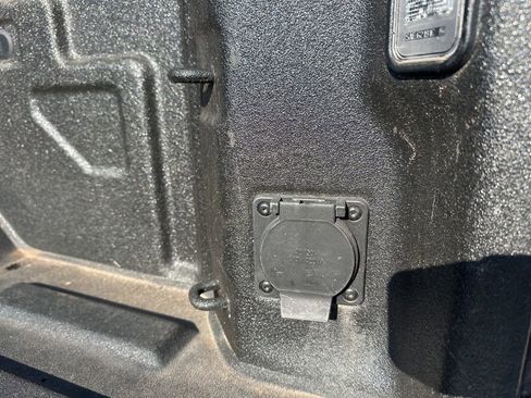 Used 2024 GMC Sierra 3500 Denali Ultimate image 43