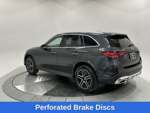 Certified 2025 Mercedes-Benz GLC 300 4MATIC image 5