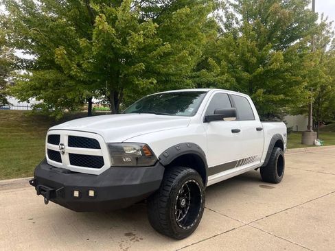 Used 2015 RAM 1500 Outdoorsman image 16
