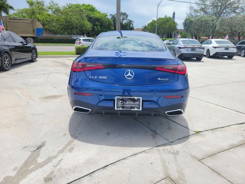 Used 2025 Mercedes-Benz CLE 300 4MATIC Coupe image 8