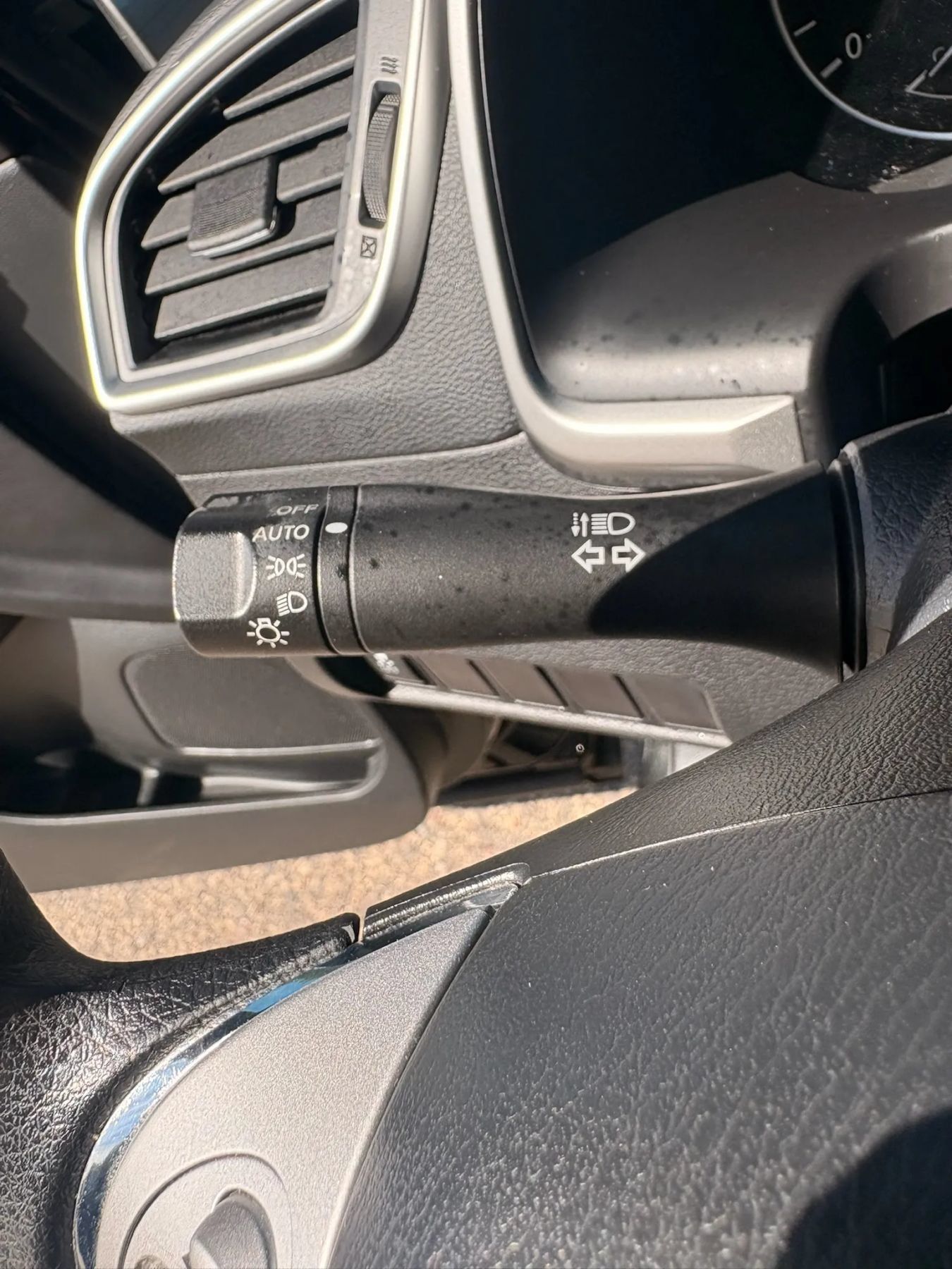 Used 2015 Nissan Murano S AWD/4WD image 15